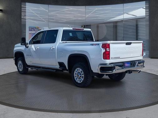 2024 Chevrolet Silverado 2500 LT