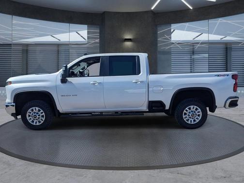 2024 Chevrolet Silverado 2500 LT