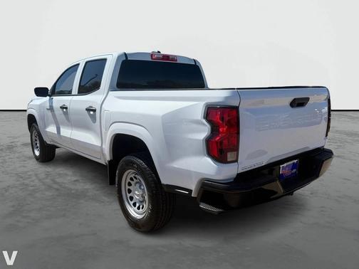 2024 Chevrolet Colorado WT