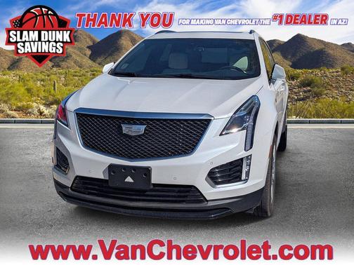 Crystal White Tricoat 2022 Cadillac XT5 Sport