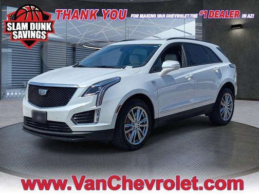 Crystal White Tricoat 2022 Cadillac XT5 Sport