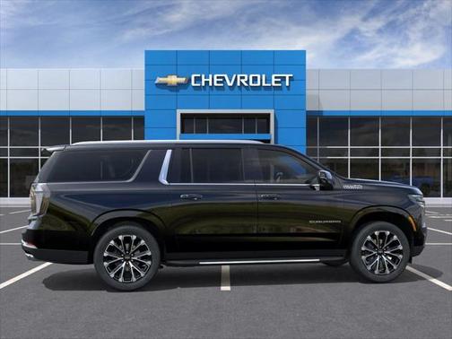2025 Chevrolet Suburban 4WD High Country
