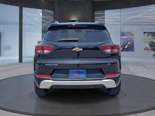 Mosaic Black Metallic 2023 Chevrolet Trailblazer LT