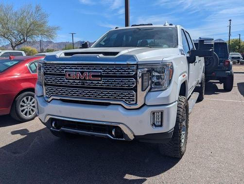 White Frost Tricoat 2020 GMC Sierra 3500 Denali