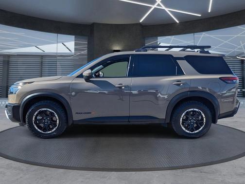 2025 Nissan Pathfinder Rock Creek 4WD