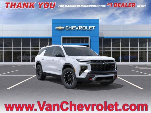 Polar White Tricoat 2026 Chevrolet Traverse AWD Z71