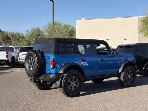 Velocity Blue Metallic 2023 Ford Bronco Big Bend