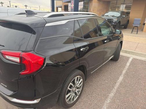 2022 GMC Terrain Denali