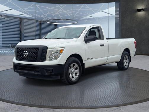 2017 Nissan Titan S