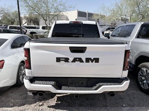 Bright White Clearcoat 2025 RAM 1500 Laramie