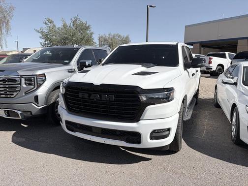 Bright White Clearcoat 2025 RAM 1500 Laramie