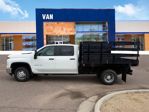 Summit White 2024 Chevrolet Silverado 3500 WT