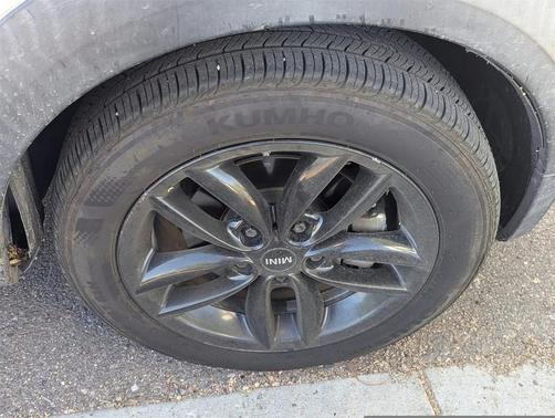 2012 MINI Cooper Countryman Base