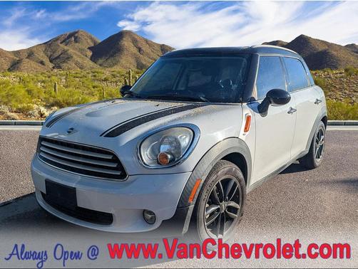 2012 MINI Cooper Countryman Base