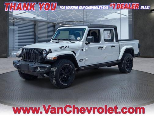 Bright White Clearcoat 2021 Jeep Gladiator Willys 4x4