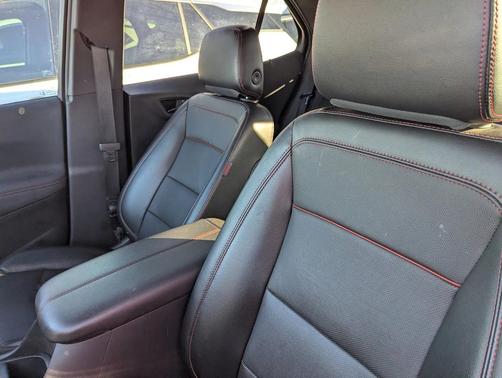 2023 Chevrolet Equinox FWD RS