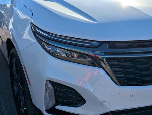 2023 Chevrolet Equinox FWD RS