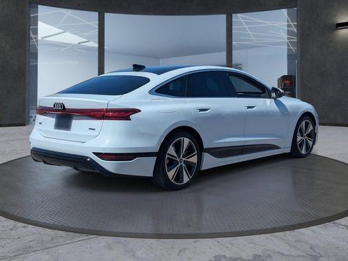 Glacier White Metallic 2025 Audi A6 e-tron Prestige