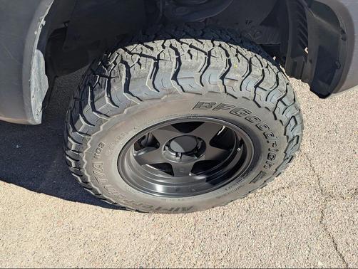 2023 Toyota Tacoma SR