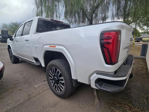 2024 GMC Sierra 2500 Denali Ultimate