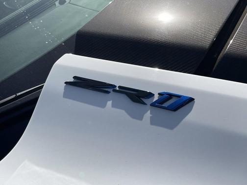 Arctic White 2019 Chevrolet Corvette ZR1
