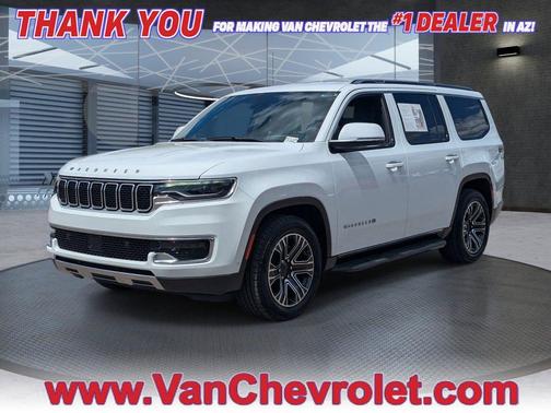 Bright White Clearcoat 2022 Jeep Wagoneer Series III 4x4