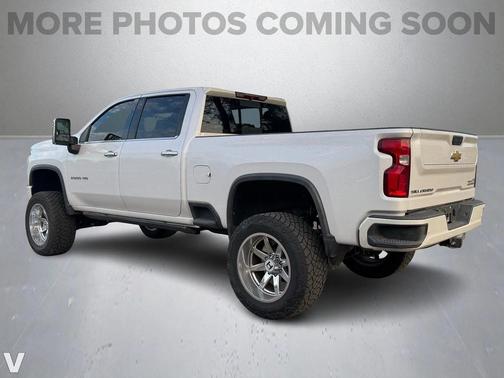 2022 Chevrolet Silverado 2500 High Country