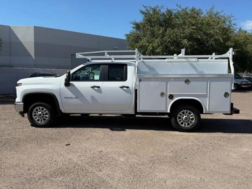 2025 Chevrolet Silverado 2500 WT