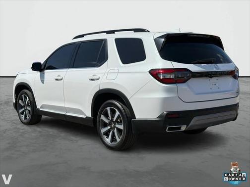 2024 Honda Pilot Touring 8-Passenger