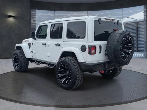 2022 Jeep Wrangler Willys