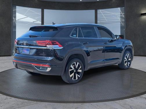 2023 Volkswagen Atlas Cross Sport 2.0T SE