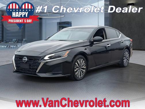 2023 Nissan Altima 2.5 SV