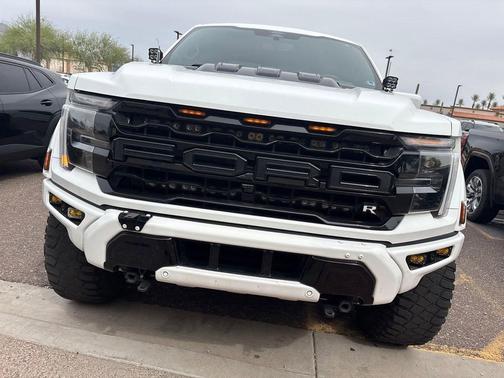 Oxford White 2024 Ford F-150 Raptor