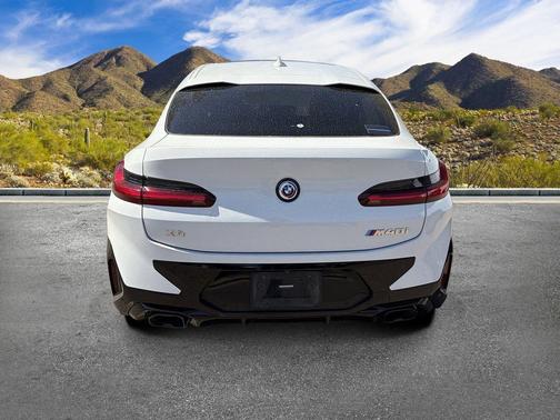 Alpine White 2023 BMW X4 M40i