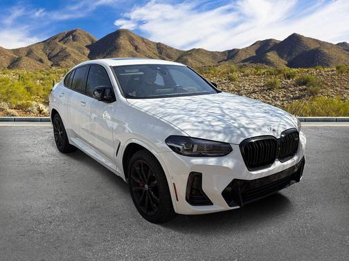 Alpine White 2023 BMW X4 M40i