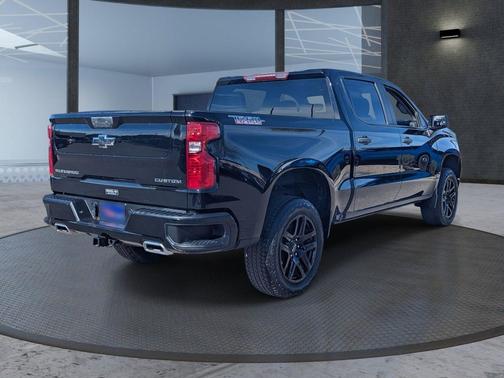 2023 Chevrolet Silverado 1500 Custom Trail Boss