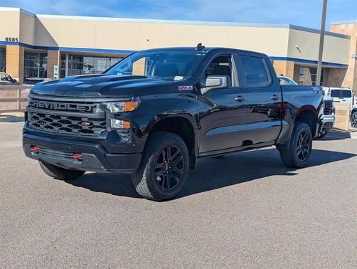 2023 Chevrolet Silverado 1500 Custom Trail Boss