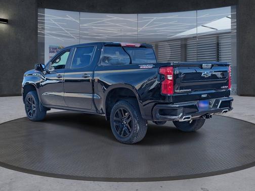 2023 Chevrolet Silverado 1500 Custom Trail Boss
