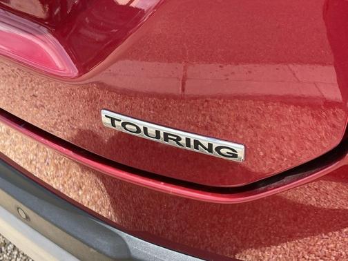 Radiant Red Metallic II 2025 Honda Pilot Touring 8-Passenger