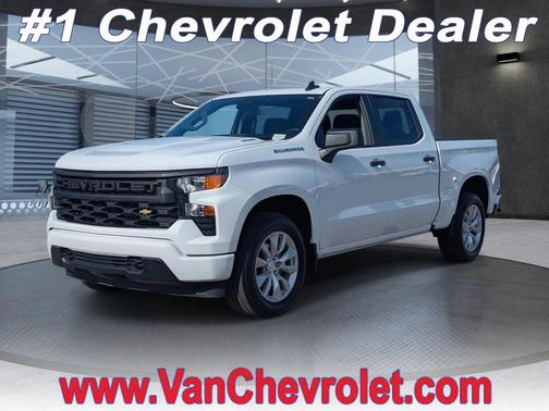 2025 Chevrolet Silverado 1500 Custom