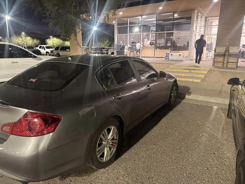 2012 INFINITI G25 Journey