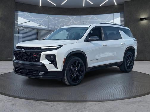 2025 Chevrolet Traverse RS