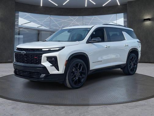 2025 Chevrolet Traverse RS