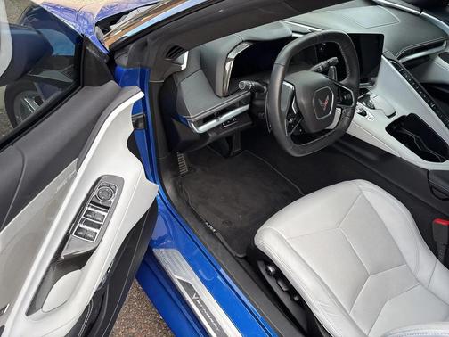 2021 Chevrolet Corvette 2LT