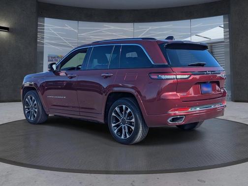 2023 Jeep Grand Cherokee 4xe Overland
