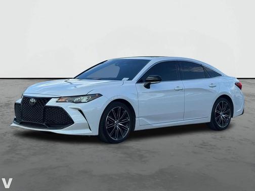 2019 Toyota Avalon XSE