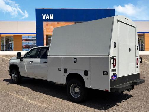 2024 Chevrolet Silverado 3500 WT