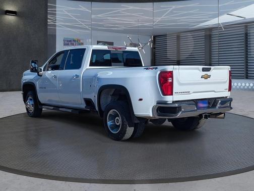 2022 Chevrolet Silverado 3500 LTZ