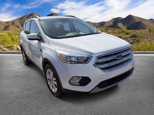 White 2018 Ford Escape SE