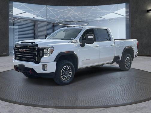 Summit White 2023 GMC Sierra 2500 AT4